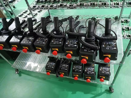 kaufen Hydraulischer Antrieb Schere Lift PCU Controller Ersatzteile für XCMG Marken Online-Herstellung